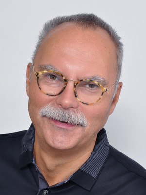 Dipl.-Med. Stefan Küttner, Hohenstein-Ernstthal Dipl.-Med. Stefan Küttner, Hohenstein-Ernstthal